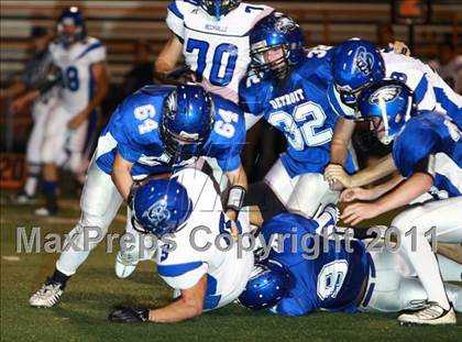 Thumbnail 3 in Detroit vs. Beckville (1A-2 Region 2 Bi-District Playoffs) photogallery.