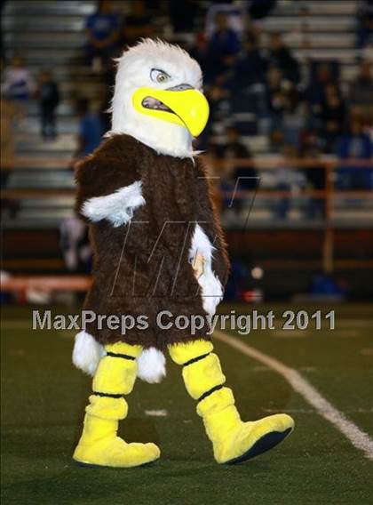Thumbnail 2 in Detroit vs. Beckville (1A-2 Region 2 Bi-District Playoffs) photogallery.
