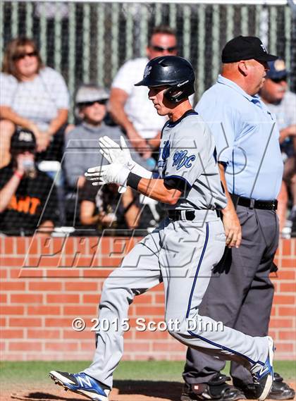 Thumbnail 2 in Monte Vista Christian @ Archbishop Mitty photogallery.
