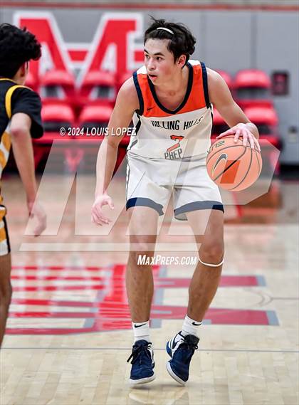 Thumbnail 3 in Rolling Hills Prep vs. Bosco Tech (Nike Extravaganza) photogallery.