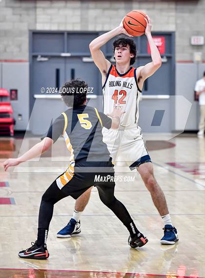 Thumbnail 2 in Rolling Hills Prep vs. Bosco Tech (Nike Extravaganza) photogallery.
