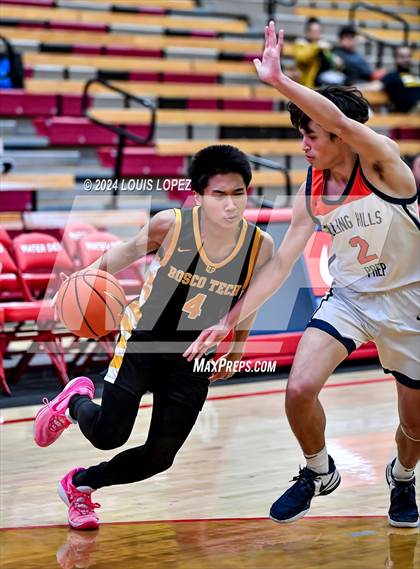 Thumbnail 2 in Rolling Hills Prep vs. Bosco Tech (Nike Extravaganza) photogallery.