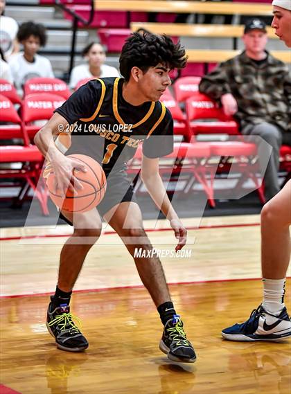 Thumbnail 3 in Rolling Hills Prep vs. Bosco Tech (Nike Extravaganza) photogallery.