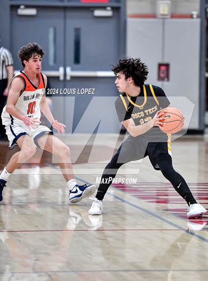 Thumbnail 1 in Rolling Hills Prep vs. Bosco Tech (Nike Extravaganza) photogallery.