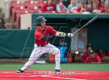 Thumbnail 2 in Langham Creek vs Deer Park (UIL 6A R3 Regional Final) photogallery.