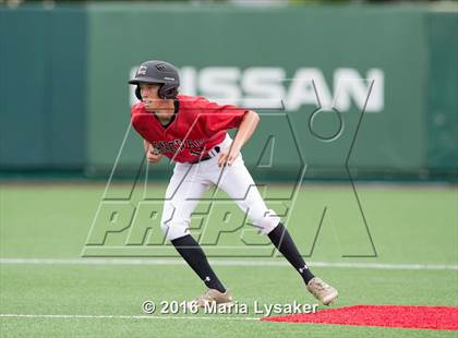 Thumbnail 2 in Langham Creek vs Deer Park (UIL 6A R3 Regional Final) photogallery.