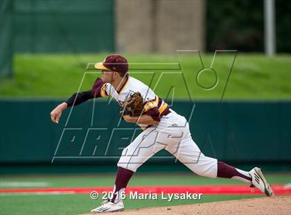 Thumbnail 1 in Langham Creek vs Deer Park (UIL 6A R3 Regional Final) photogallery.