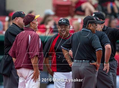 Thumbnail 1 in Langham Creek vs Deer Park (UIL 6A R3 Regional Final) photogallery.