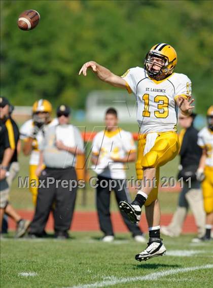 Thumbnail 1 in Lake Forest Academy vs. St. Laurence photogallery.