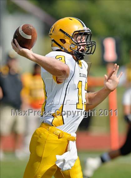 Thumbnail 3 in Lake Forest Academy vs. St. Laurence photogallery.