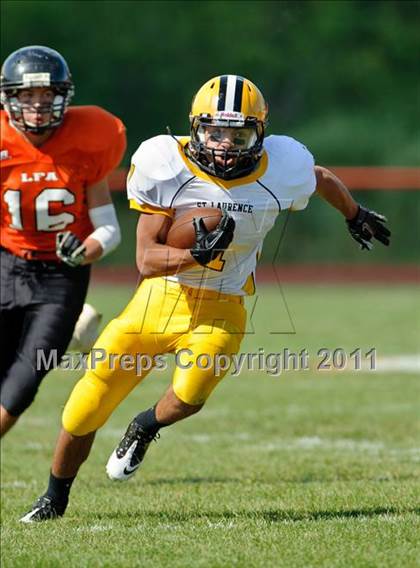 Thumbnail 1 in Lake Forest Academy vs. St. Laurence photogallery.