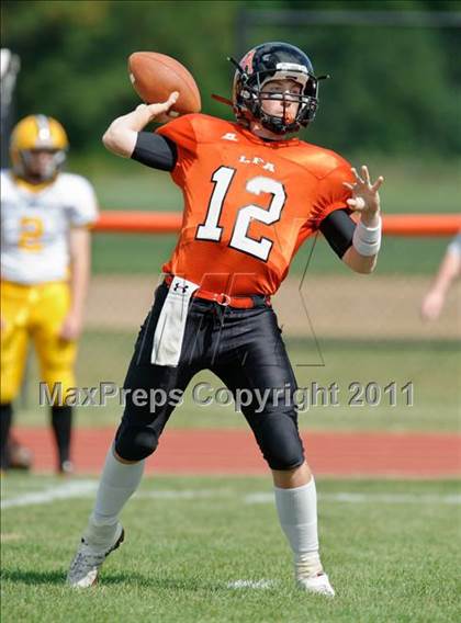 Thumbnail 2 in Lake Forest Academy vs. St. Laurence photogallery.