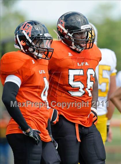 Thumbnail 1 in Lake Forest Academy vs. St. Laurence photogallery.