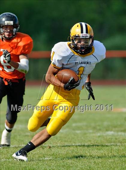 Thumbnail 2 in Lake Forest Academy vs. St. Laurence photogallery.