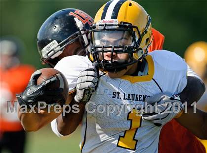Thumbnail 1 in Lake Forest Academy vs. St. Laurence photogallery.