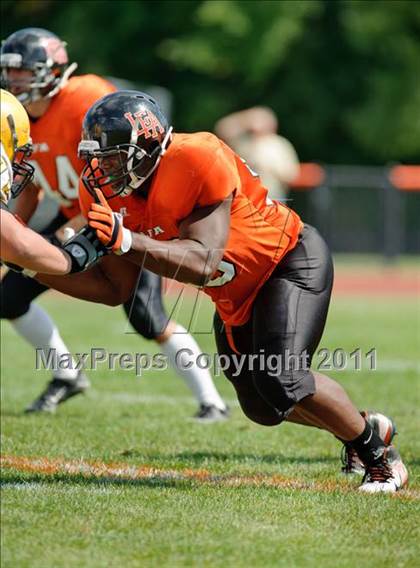 Thumbnail 3 in Lake Forest Academy vs. St. Laurence photogallery.
