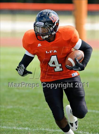 Thumbnail 1 in Lake Forest Academy vs. St. Laurence photogallery.