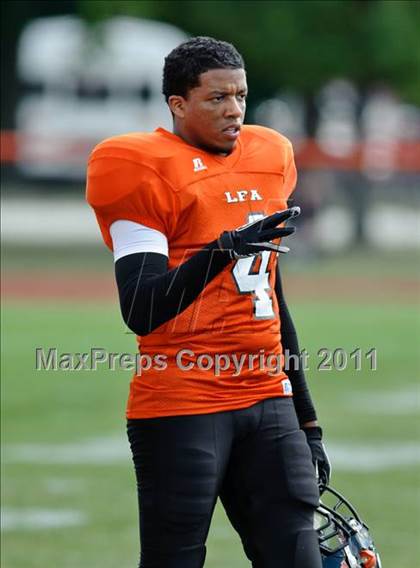Thumbnail 1 in Lake Forest Academy vs. St. Laurence photogallery.