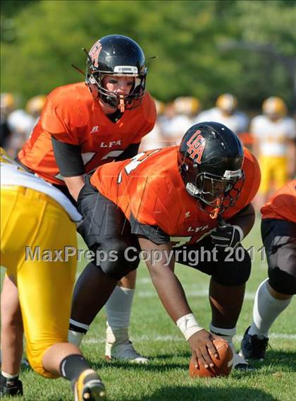 Thumbnail 1 in Lake Forest Academy vs. St. Laurence photogallery.
