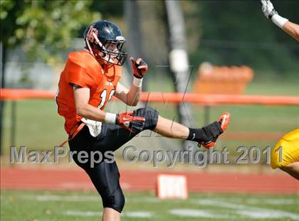 Thumbnail 1 in Lake Forest Academy vs. St. Laurence photogallery.