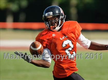 Thumbnail 2 in Lake Forest Academy vs. St. Laurence photogallery.