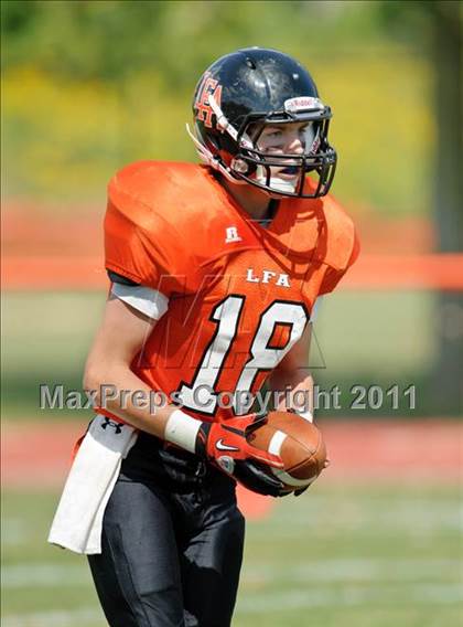 Thumbnail 1 in Lake Forest Academy vs. St. Laurence photogallery.