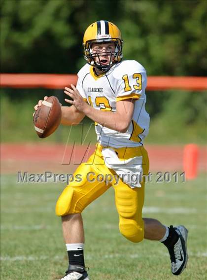 Thumbnail 3 in Lake Forest Academy vs. St. Laurence photogallery.