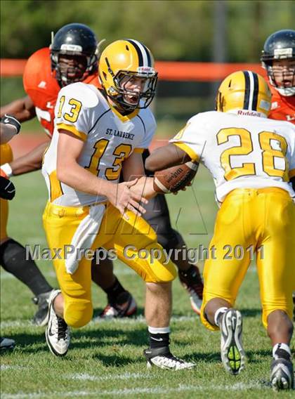 Thumbnail 1 in Lake Forest Academy vs. St. Laurence photogallery.