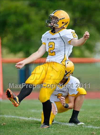 Thumbnail 3 in Lake Forest Academy vs. St. Laurence photogallery.