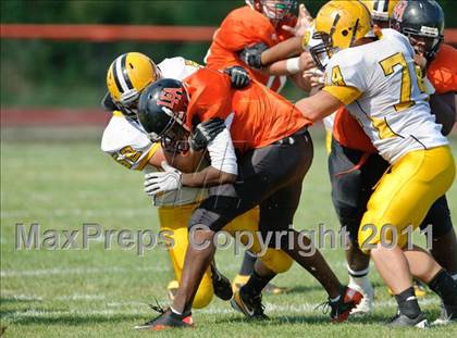 Thumbnail 2 in Lake Forest Academy vs. St. Laurence photogallery.