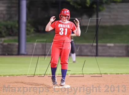 Thumbnail 1 in Mercy vs. Butler (KHSAA 6th Region Final) photogallery.
