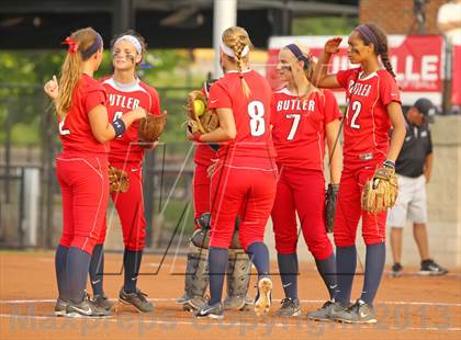 Thumbnail 2 in Mercy vs. Butler (KHSAA 6th Region Final) photogallery.