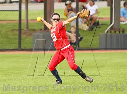 Thumbnail 2 in Mercy vs. Butler (KHSAA 6th Region Final) photogallery.