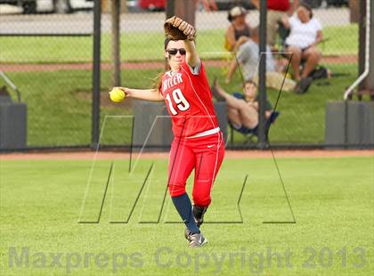 Thumbnail 1 in Mercy vs. Butler (KHSAA 6th Region Final) photogallery.