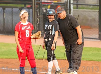Thumbnail 1 in Mercy vs. Butler (KHSAA 6th Region Final) photogallery.