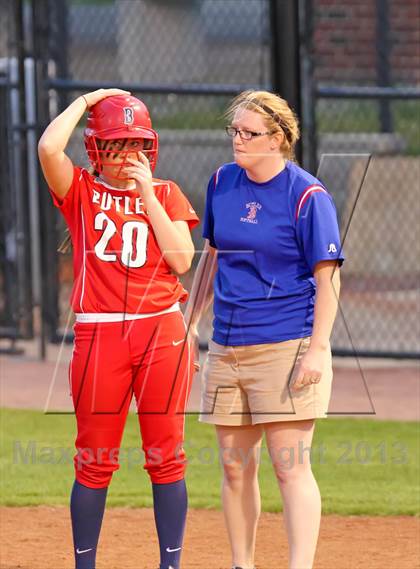 Thumbnail 2 in Mercy vs. Butler (KHSAA 6th Region Final) photogallery.