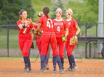 Thumbnail 2 in Mercy vs. Butler (KHSAA 6th Region Final) photogallery.