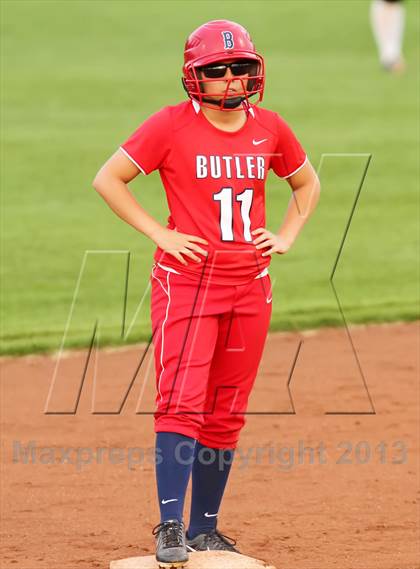 Thumbnail 1 in Mercy vs. Butler (KHSAA 6th Region Final) photogallery.