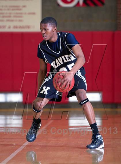 Thumbnail 1 in Xavier vs. Wilbur Cross (SCC Quarterfinal) photogallery.