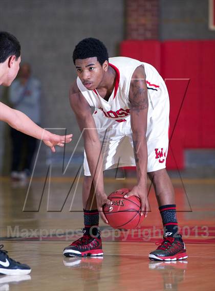 Thumbnail 1 in Xavier vs. Wilbur Cross (SCC Quarterfinal) photogallery.
