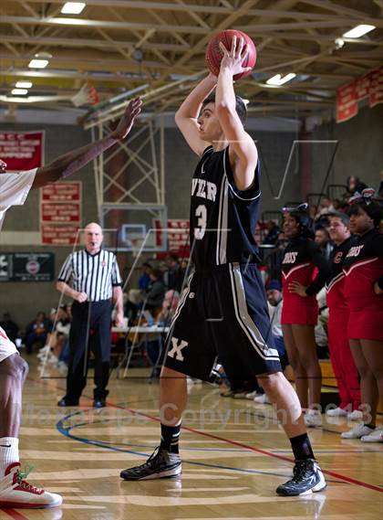 Thumbnail 1 in Xavier vs. Wilbur Cross (SCC Quarterfinal) photogallery.