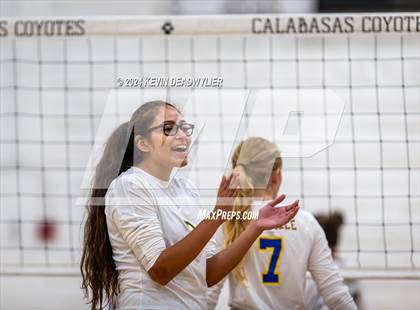 Thumbnail 1 in Louisville @ Calabasas photogallery.