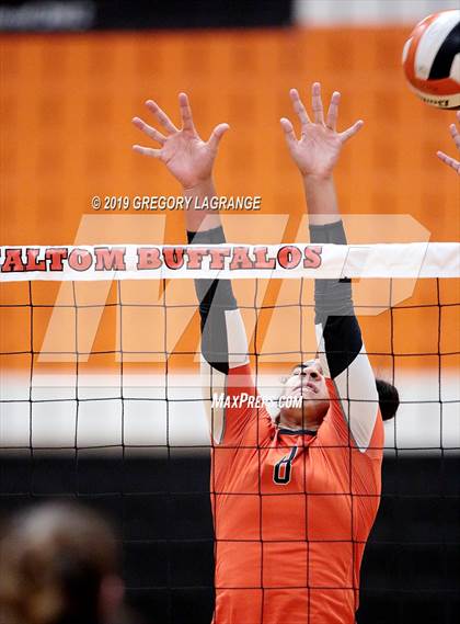 Thumbnail 2 in Bell vs Haltom photogallery.