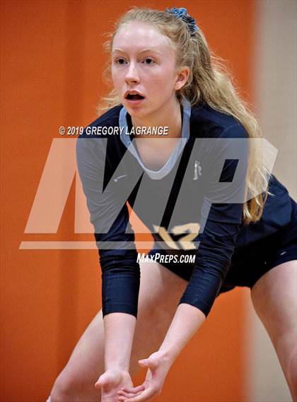 Thumbnail 1 in Bell vs Haltom photogallery.