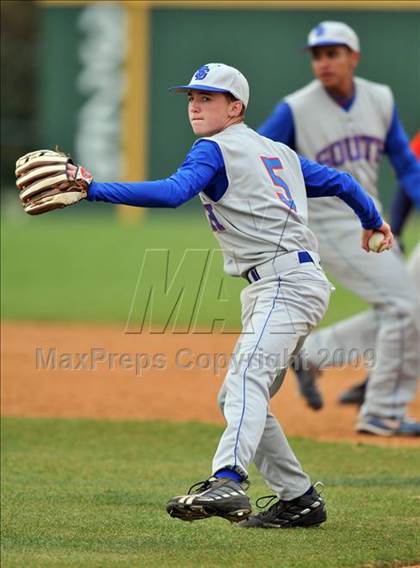 Thumbnail 3 in South Garland vs. Wakeland (Creekview Tournament) photogallery.