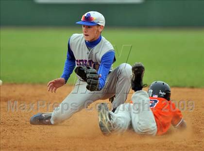Thumbnail 2 in South Garland vs. Wakeland (Creekview Tournament) photogallery.