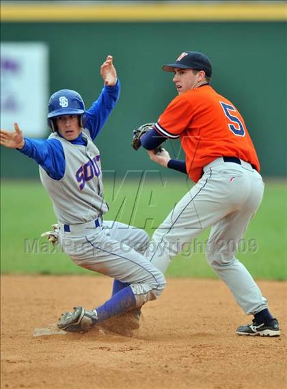 Thumbnail 1 in South Garland vs. Wakeland (Creekview Tournament) photogallery.