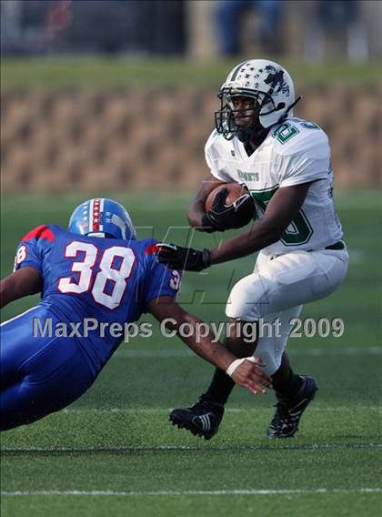 Thumbnail 3 in Hays vs. Huntsville (Texas Bi-District Playoffs) photogallery.
