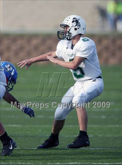 Thumbnail 2 in Hays vs. Huntsville (Texas Bi-District Playoffs) photogallery.