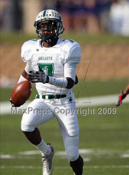 Thumbnail 3 in Hays vs. Huntsville (Texas Bi-District Playoffs) photogallery.